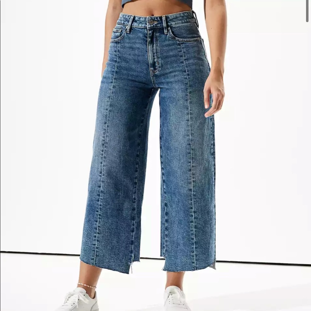 BRAND NEW American Eagle Wide Leg Crop Jeans